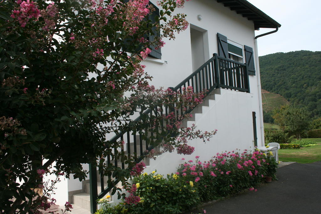 Chambres D'Hotes Chez Pascaline Ispoure ภายนอก รูปภาพ